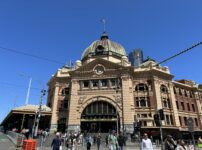 メルボルンのシンボル「フリンダース・ストリート駅」