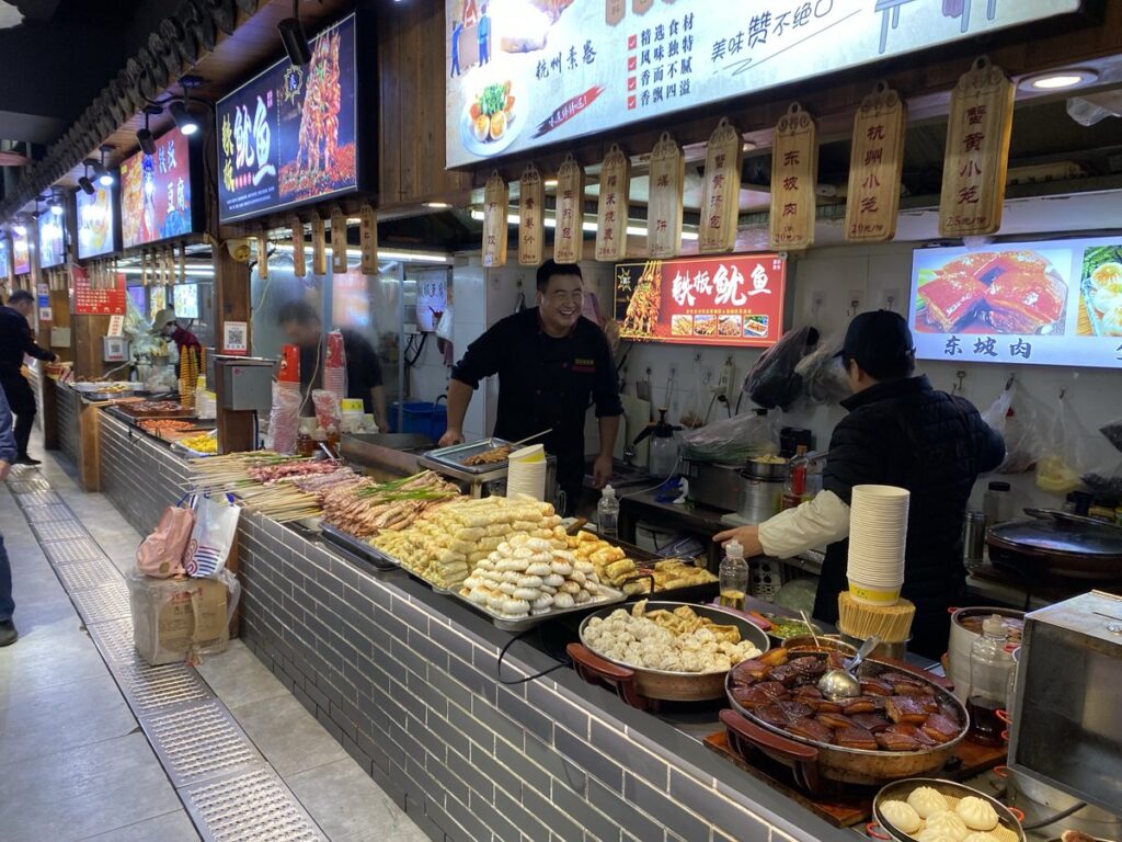 河坊街で食べた75元ほどのランチ