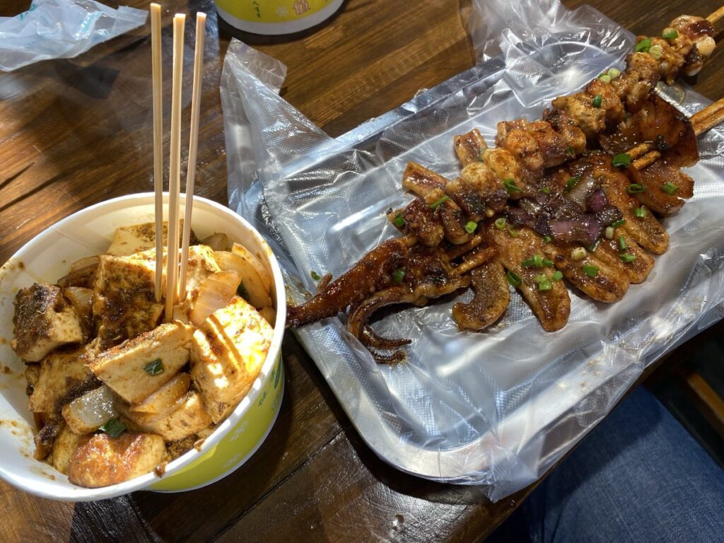 河坊街で食べた75元ほどのランチ